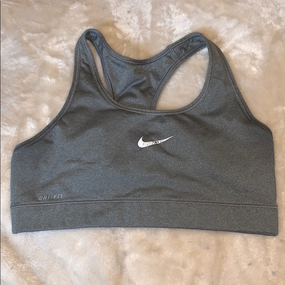 nike sports bra
